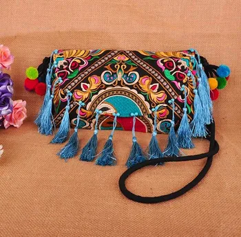 Etnik nakış Kapak çanta Tuval Messenger Omuz çantaları El Yapımı Püskül Kadın çanta