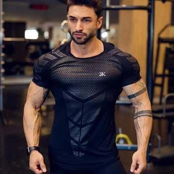 Sıkıştırma Hızlı kuru T-shirt Erkekler Koşu Spor Sıska Kısa Tee Gömlek Erkek Spor Salonu Spor Vücut Geliştirme Egzersiz Siyah Üstleri Giyim